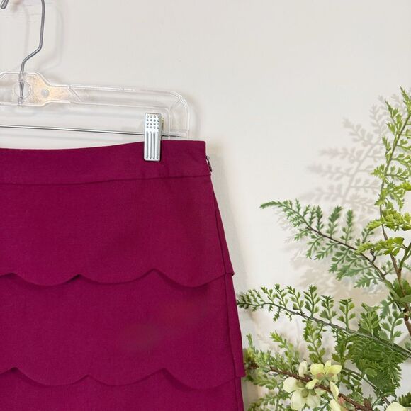 Loft scalloped tiered mini skirt magenta | size 6 - Picture 2 of 8